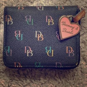 Vintage Dooney and Bourke zip up wallet